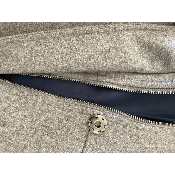 DKNY Gray Plain Peter Pan Collar Relaxed Woolen Coat Sz 4 - Picture 4 of 7